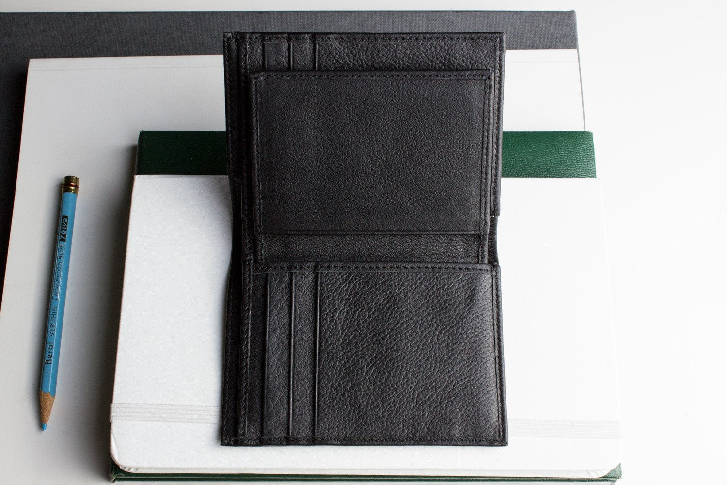 Slimfold Passcase Wallet - AroundTheWineCooler