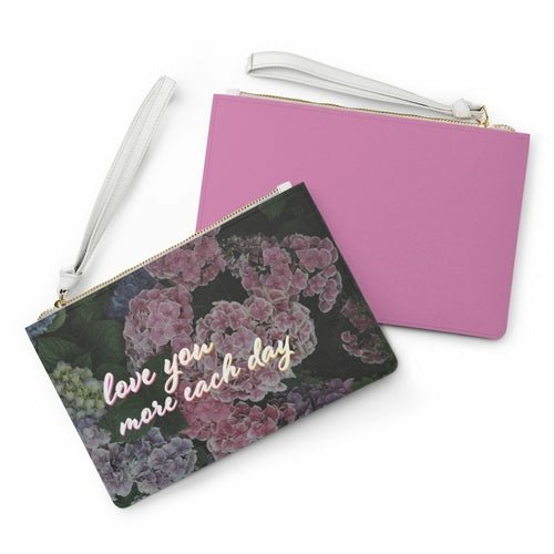 Sweet Floral Designed Zipped Clutch Bag - AroundTheWineCooler
