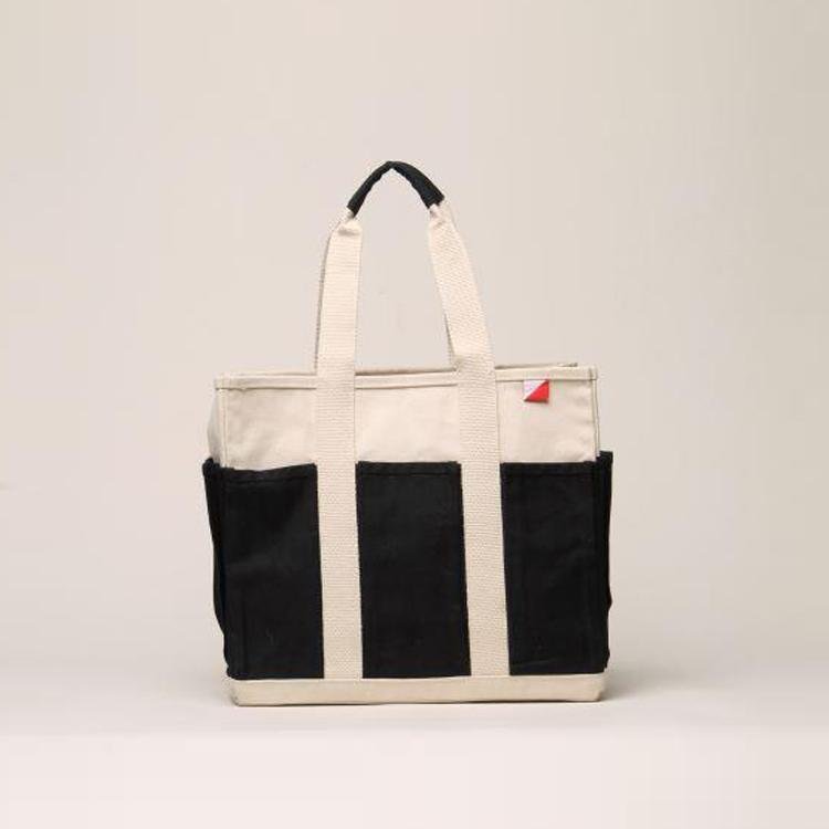 Pocket Tote Medium - AroundTheWineCooler