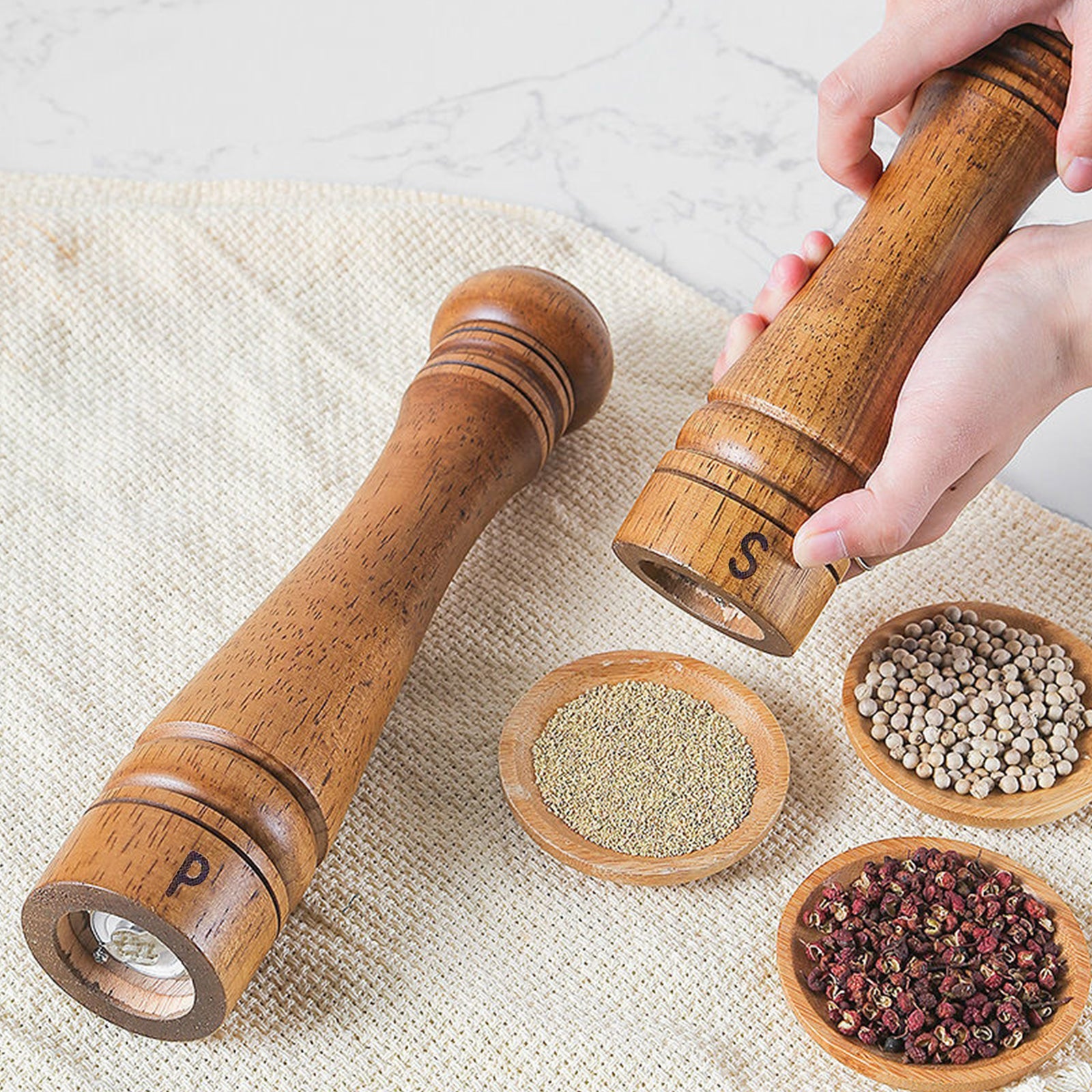 Cooking Salt and Pepper Grinder Hand Movement Wood Pepper Mill Kitchen - AroundTheWineCooler