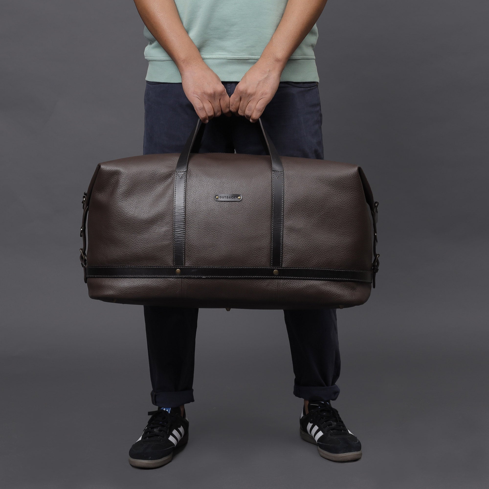 Runway Leather Travel Bag - AroundTheWineCooler