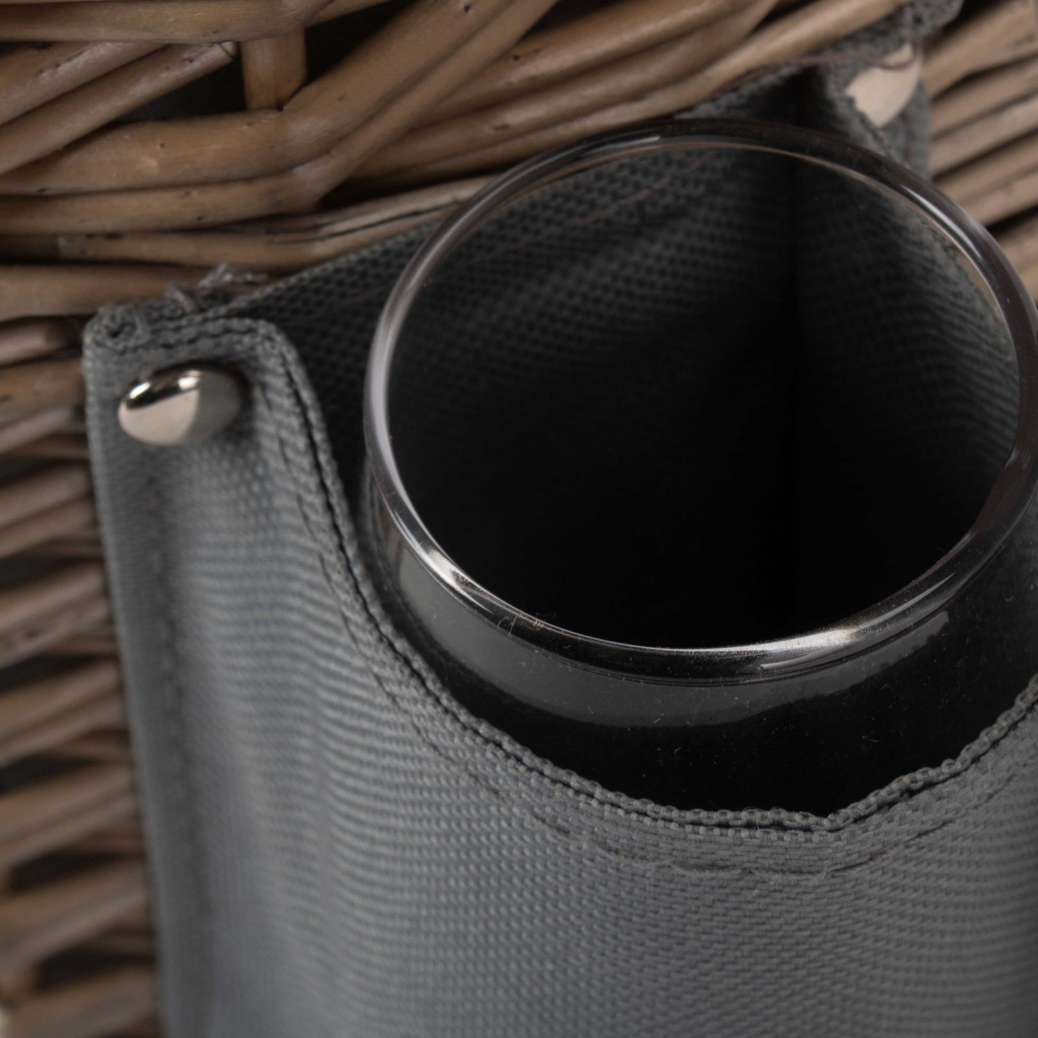 Single Bottle Wicker 2 Champagne Glass Carrier With Shoulder Strap - AroundTheWineCooler