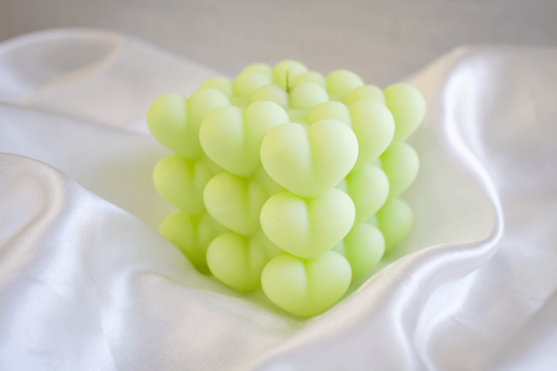 Wooden Wick Heart Candle - AroundTheWineCooler