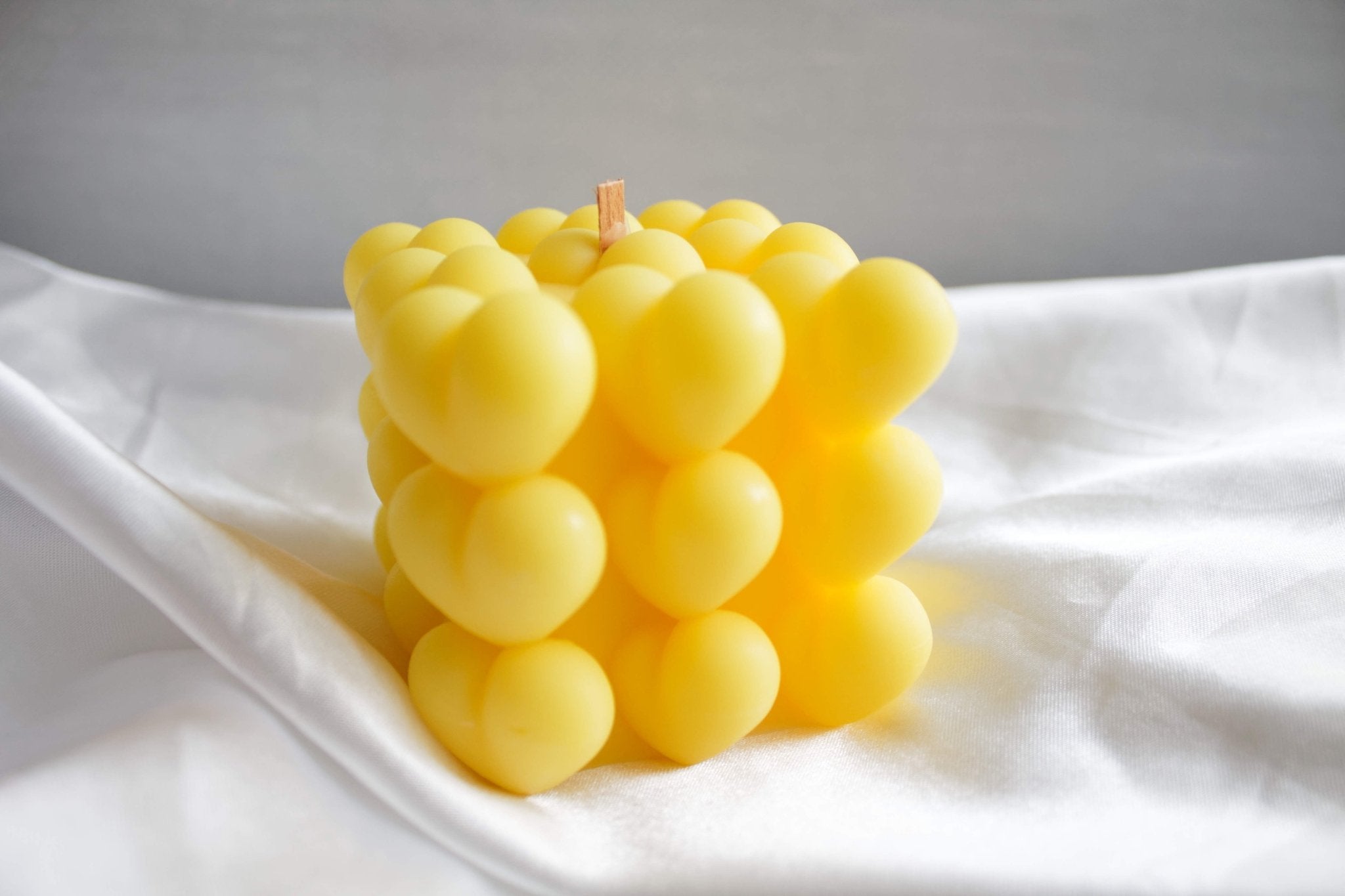 Wooden Wick Heart Candle - AroundTheWineCooler