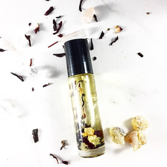 Essential Oil Blend with Crystals Frankincense - AroundTheWineCooler